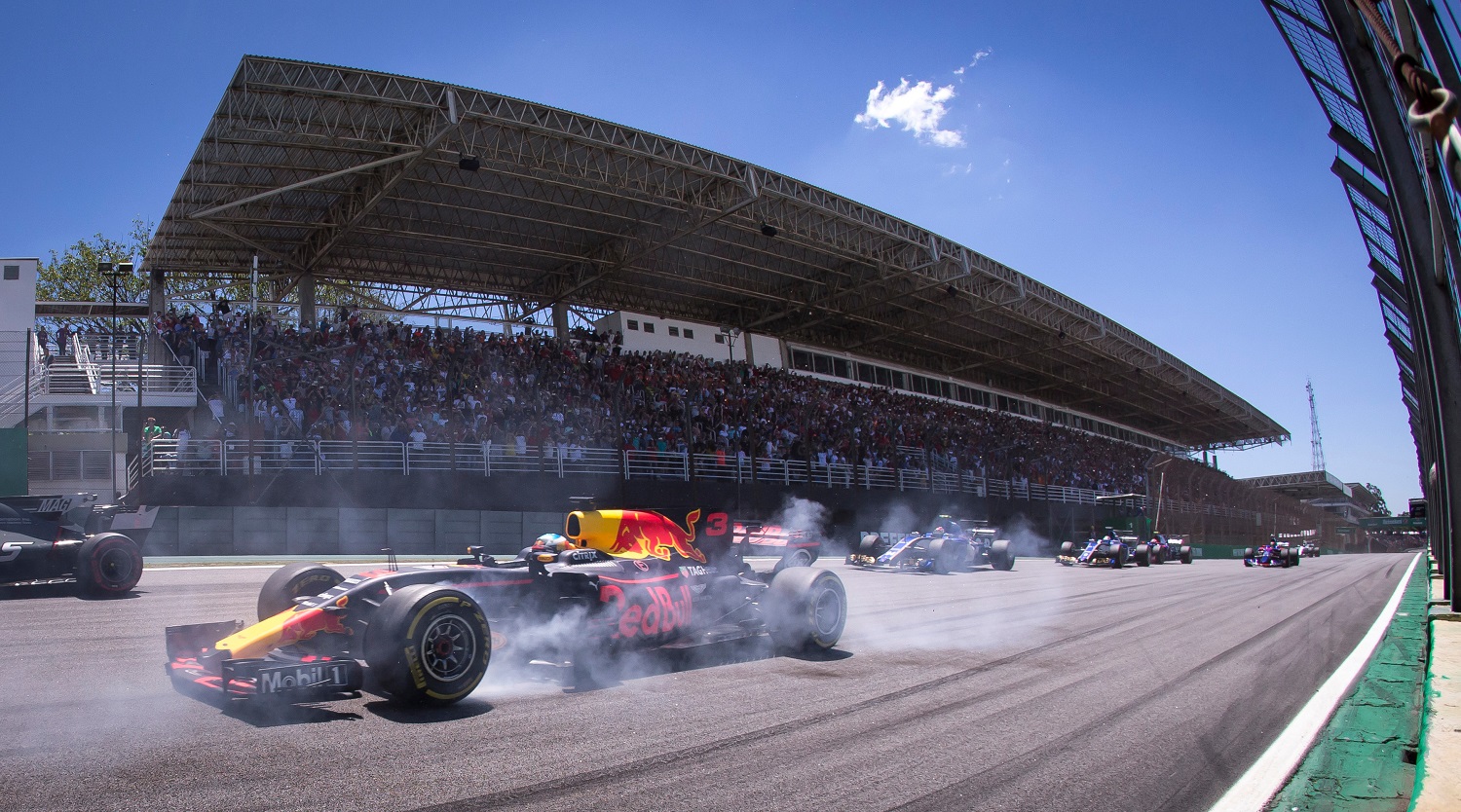 Organização da início à venda de ingressos para GP de São Paulo da